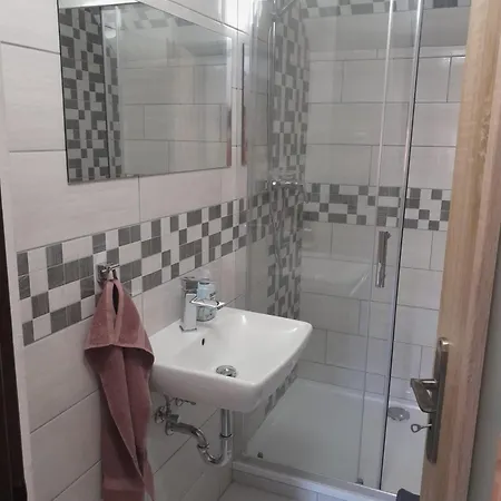 Dunice 2 Apartment *